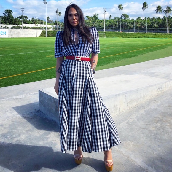 Meet your Posher, Regina! - Picture 5 of 16